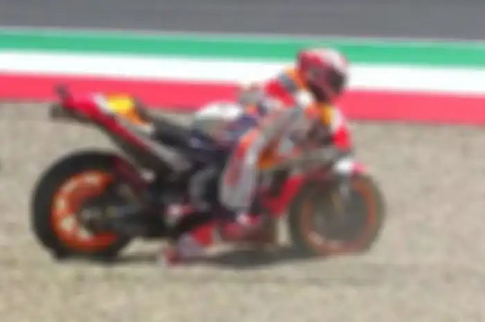 Marc Marquez jatuh di MotoGP Italia