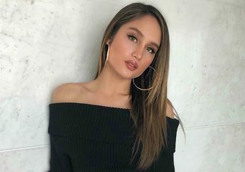 Dinilai Umbar Aurat, Begini Penampilan Cinta Laura di Parade Jember Fashion Carnaval yang Jadi Kontroversi