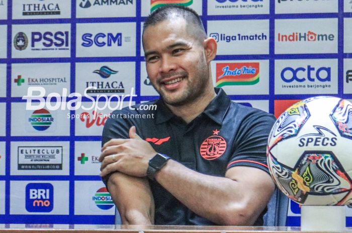 Kiper Persija Jakarta, Andritany Ardhiyasa percaya diri usung target besar di Liga 1 2023-2024.