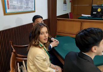 Demi Hapus Kenangan, Tasya Farasya Bakar Baju Tidur Miliknya Selama&nbsp;Menikah dengan Ahmad Assegaf