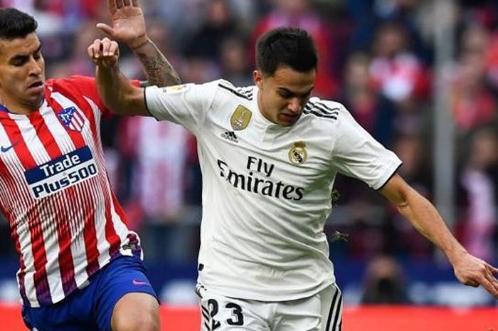 Pemain muda Real Madrid, Sergio Reguilon tampil luar biasa saat menghadapi Atletico. Dirinya siap merebut tempat utama di posisi bek kiri milik Marcelo.