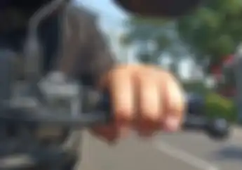 Cara Mengerem Motor Matic Harus Diperhatikan Biar Tangan Enggak Pegel dan Terlempar Dari Motor