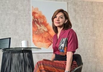 Singgung Keinginan Lari Marathon, Intip Area Teras Rumah Najwa Shihab yang Lengkap dengan Treadmill dan Kolam Renang yang Asri