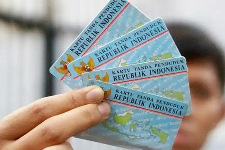Isi NIK e-KTP, Nama dan Tanggal Lahir, Bantuan Rp 1 Juta Ditransfer Awal Agustus 2021.