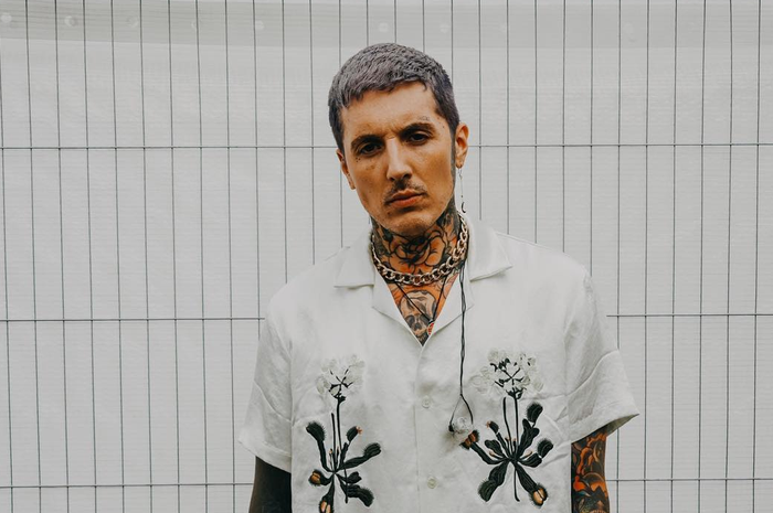 Oliver Sykes