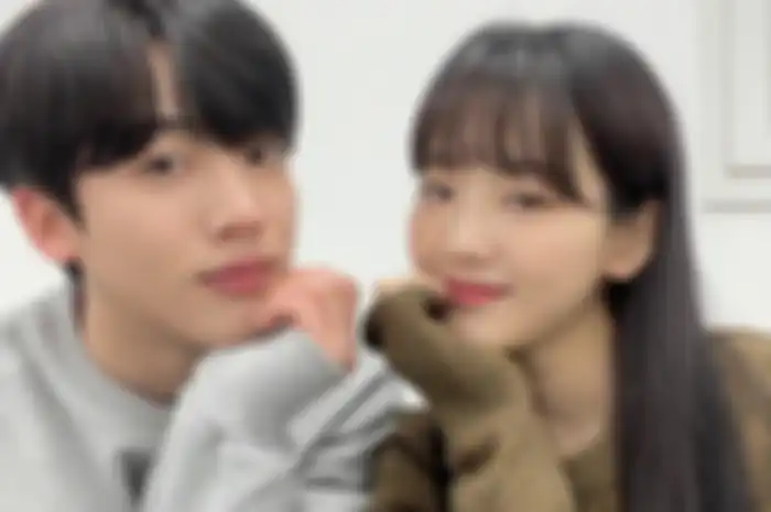 Postingan Kim Yohan dan Cho Yi Hyun untuk School 2021