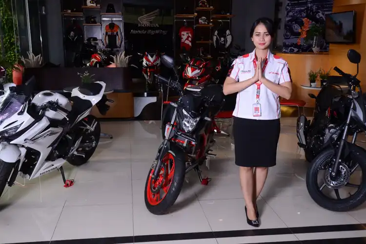 Begini Hitungan Besaran Gaji Kalau Mau Kredit Motor Baru Langsung Disetujui Leasing