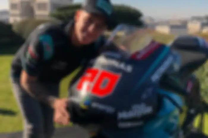 Fabio Quartararo pembalp termuda di MotoGP tahun ini piawai benar main skipping