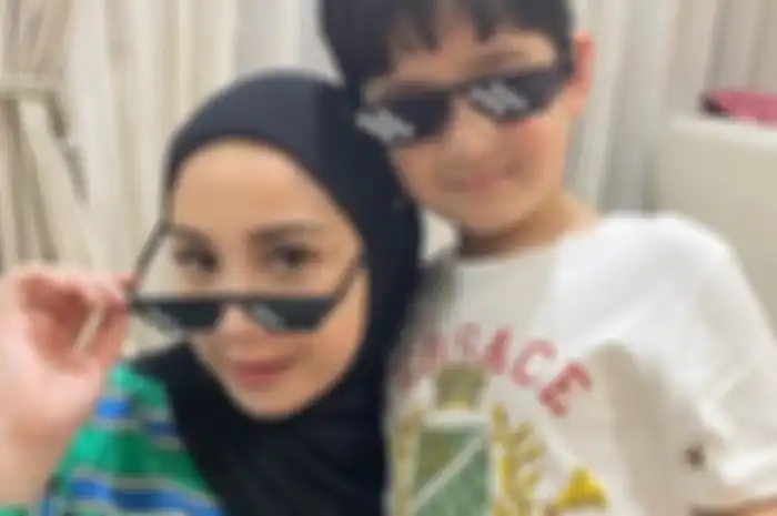 Rafathar Malik Ahmad dan Nagita Slavina