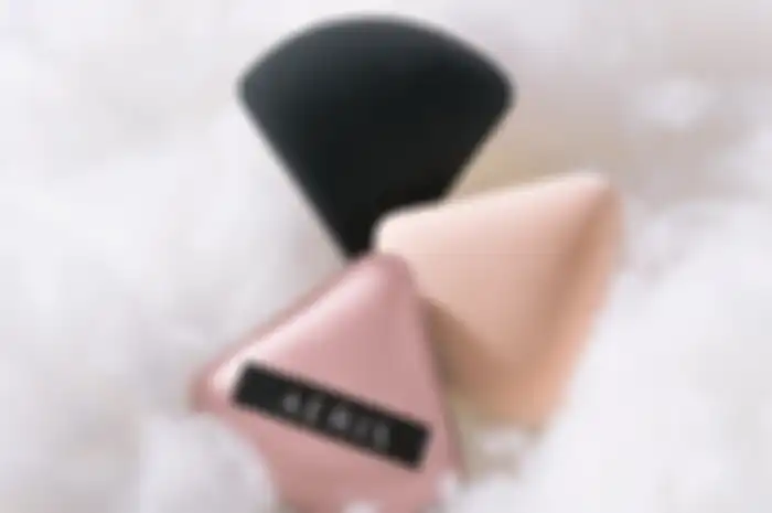 Cloud Conceal Puff