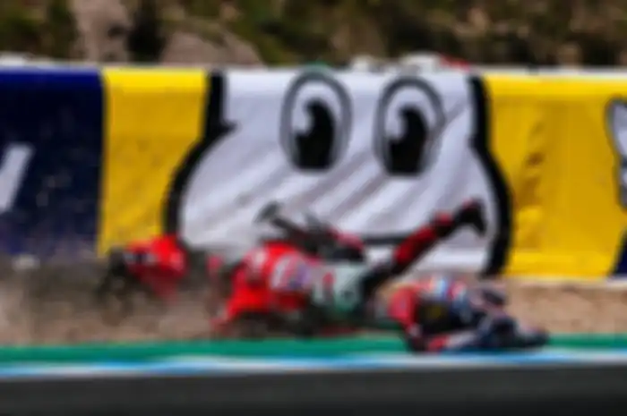Kecelakaan Dovi-Lorenzo di MotoGP Spanyol 2018.