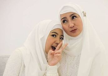 Perlakuannya ke Anak Kandung Bak Ibu Tiri, Desy Ratnasari Menangis Kenang Perjuangannya Menjadi Janda Selama 18 Tahun