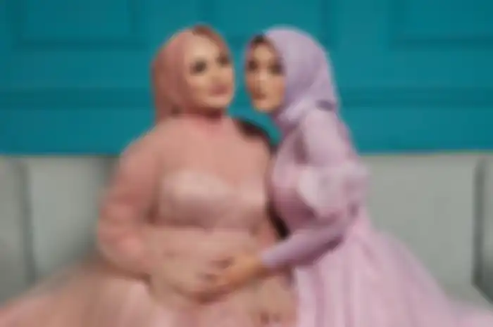 Nathalie Holscher dan Putri Delina