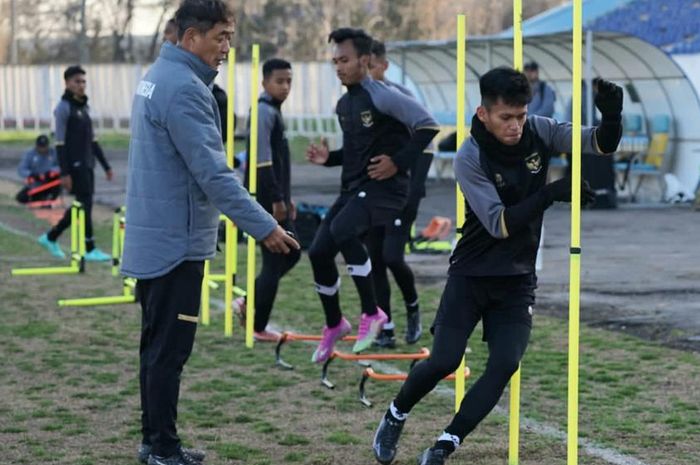 Timnas U-20 Indonesia saat menjalani sesi latihan di Tashkent, Uzbekistan, jelang Piala Asia U-20 2023.