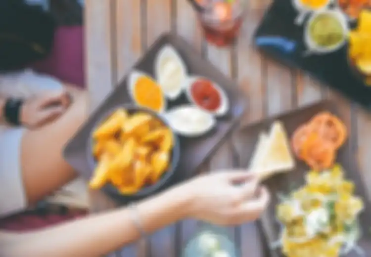 Jangan Lakukan Ini Lagi Kalau Tak Mau Gagal Diet, Inilah Berbagai Kesalahan saat Makan Siang yang Sering Terjadi
