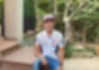Bikin Gagal Fokus, Penampilan Marc Marquez Tanpa Pelindung Lengan, Sudah Siap Balap Lagi?