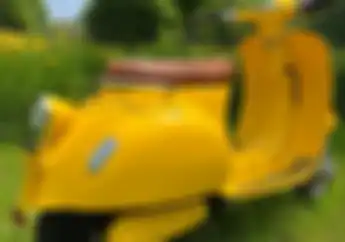 Murahnya Gila Cuma Rp7 Jutaan Motor Listrik Tampilan ala Vespa Seri 0 Dari Tema Film Roman Holyday 