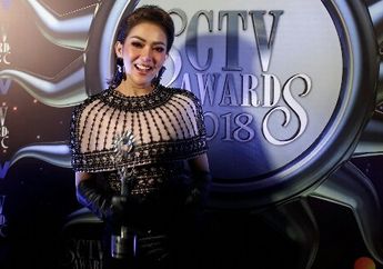 Menang Sebagai Penyanyi Paling Ngetop, Syahrini: Ini Penghargaan ke-7 di 2018