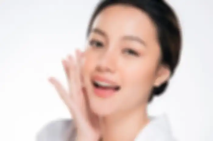 Cara miliki kulit mulus dan glowing tanpa skincare biar hemat pengeluaran!
