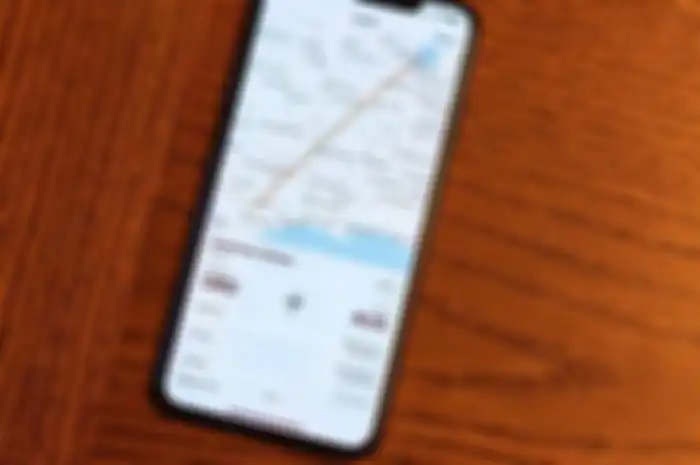 Cek penerbangan pesawat di iMessage