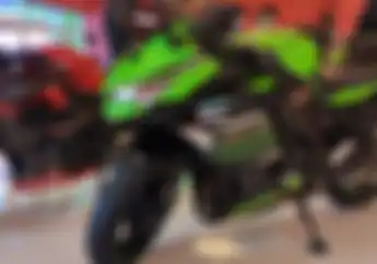 Diam-diam Kawasaki Siapkan ZX-25R 4-Silinder Versi Motor Retro