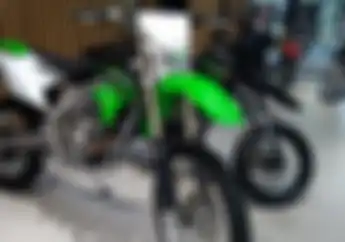 Menggiurkan! Motor Trail Kawasaki KLX 450R Turun Harga, Cuma Dijual Seharga Rp 50 Jutaan