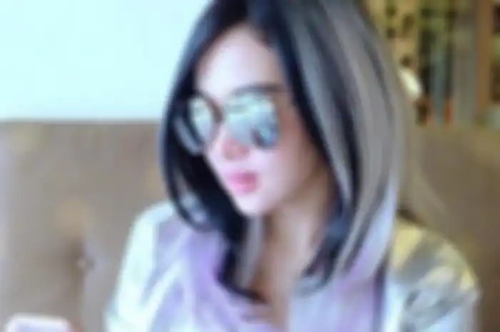 Syahrini 