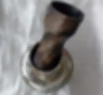 Terompet silencer hanya dipasang satu