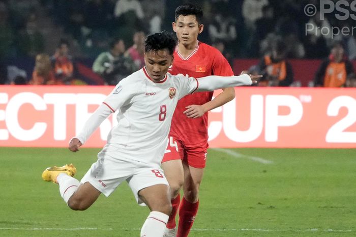 Suasana pertandingan Timnas Indonesia Vs Vietnam dalam laga ketiga Grup B ASEAN Cup 2024 di Viet Tri Stadium, Phu Tho, Minggu (15/12/2024).