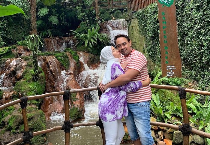 Bebi Romeo dan Meisya Siregar