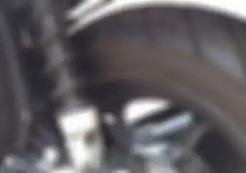 Hati-hati Jika Ada Noda Bekas Oli di Sokbreaker Motor, Bisa Jadi Tanda Kebocoran Oli