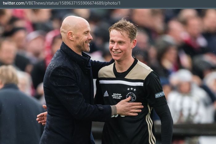 Frenkie de Jong dan Erik ten Hag saat masih sama-sama berada di Ajax Amsterdam.