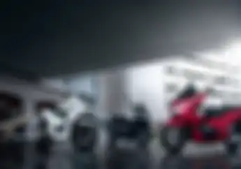 Kenapa Honda Pakai Nama PCX buat Matik Bongsornya? Ternyata Ini Kepanjangan dan Maknanya
