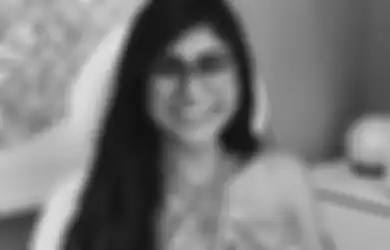 Meski Kekayaannya Melimpah Usai Bintangi Segudang Film Dewasa, Mia Khalifa Beri Peringatan Kaum Hawa untuk Tak Geluti Karier Masa Lalunya: Itu Hina dan Menyakitkan!