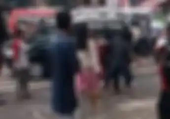 Ngeri, Video 7 Tukang Parkir Nekat Keroyok Anggota TNI, Selamat Berkat Bantuan Teman