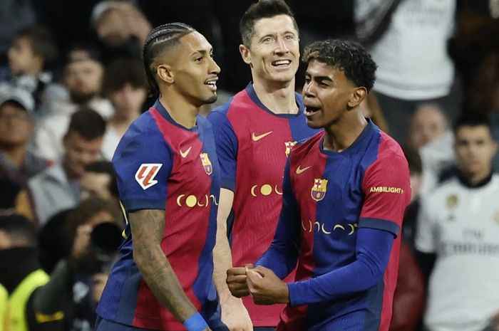 Barcelona tengah membidik mantan anak asuh Hansi Flick untuk menjadi pelapis Raphinha dan Lamine Yamal.