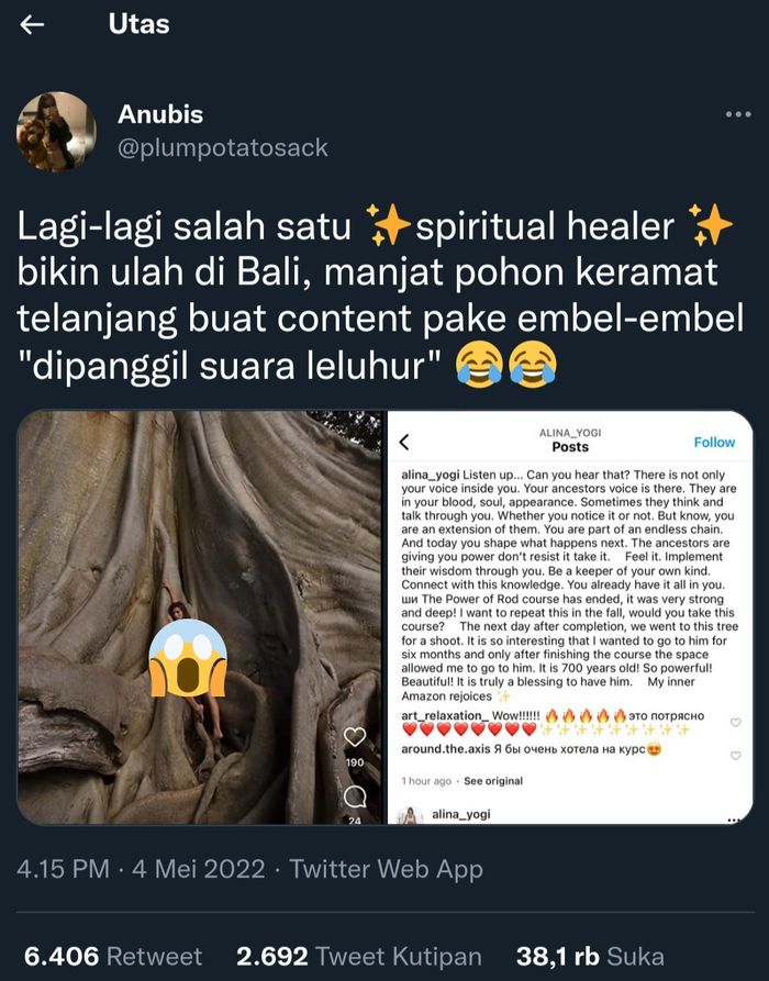 Aksi bule telanjang panjat pohon.