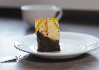 Stop Buang Teh Celup Bekas! Yuk Manfaatkan untuk Kesuburan Tanaman di Halaman Rumah