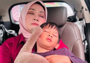 Atalia Praratya Tak Dapat Hak Asuh Arkana, Mantan Istri Ridwan Kamil Unggah Foto Sang Putra yang Tertidur di Pelukannya