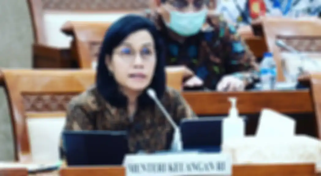 Sri Mulyani masih gantungkan nasib gaji ke-13