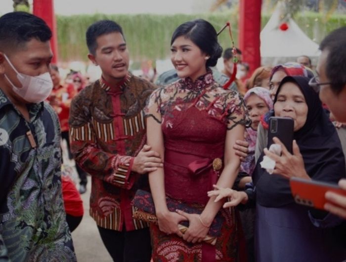 Postingan Erina Gudono