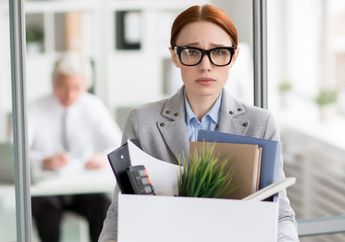 7 Arti Mimpi Dipecat, Tanda Takut Gagal hingga Butuh Peluang Baru