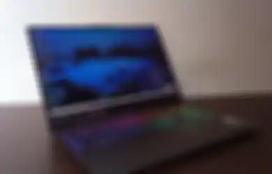 REVIEW Laptop Gaming Lenovo Legion Slim 7i, Bisa Main Game di Mana Aja