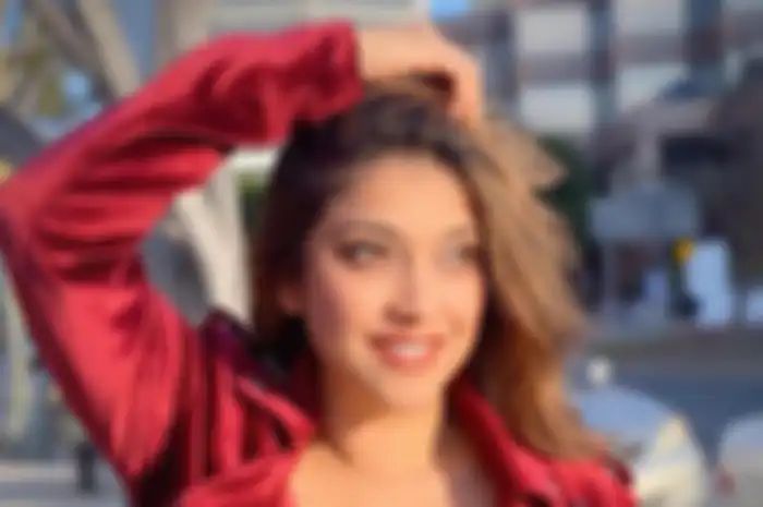 Sarah Azhari 