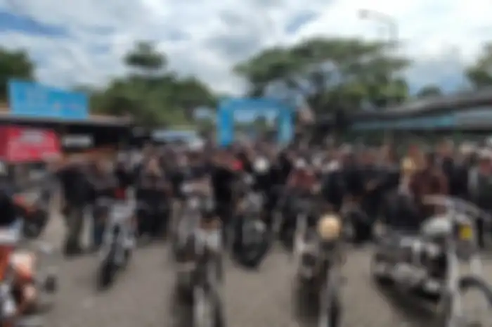 Ratusan Bikers antusias dalam kegiatan Ride &amp; Camp yang diadakan EIGER Adventure.