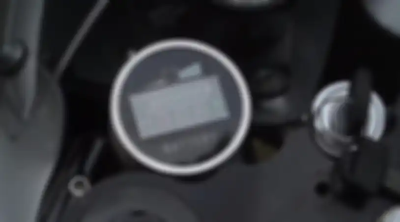 Penunjuk indikator baterai di dashboard BL-SEV01.