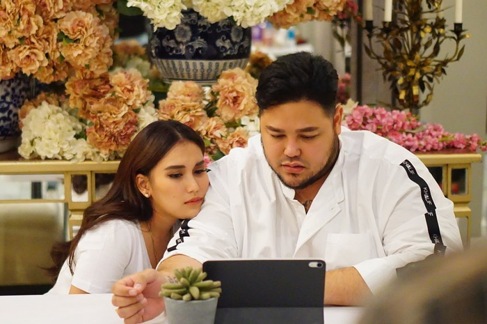 Ayu Ting Ting dan Ivan Gunawan