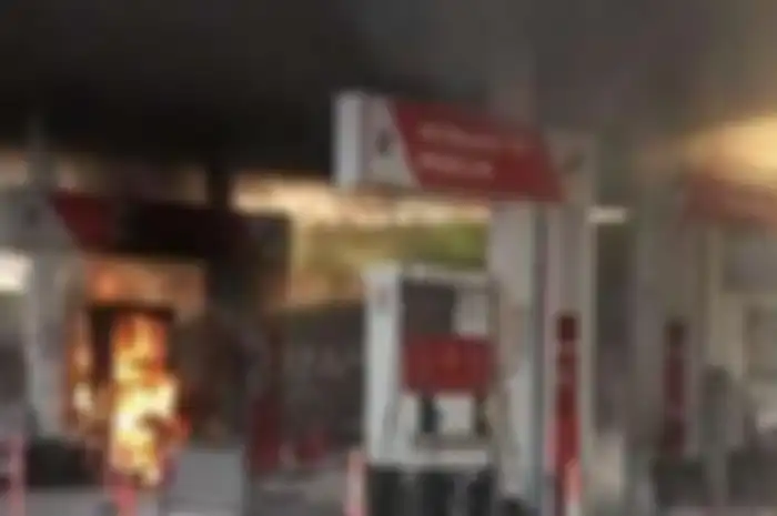 Ilustrasi SPBU /pom bensin terbakar