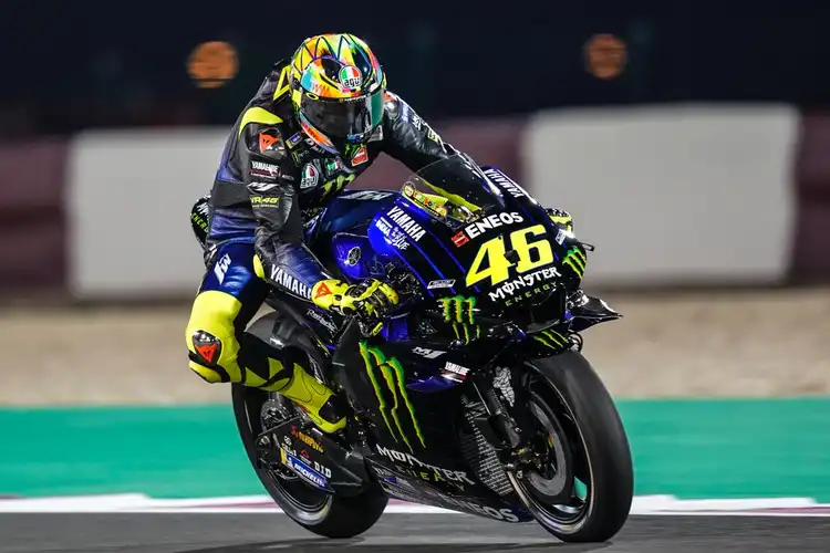 Sedih, Valentino Rossi Bakal Start di Grid ke-14, Rivalnya Marc Marquez di Grid ke-3 MotoGP Qatar