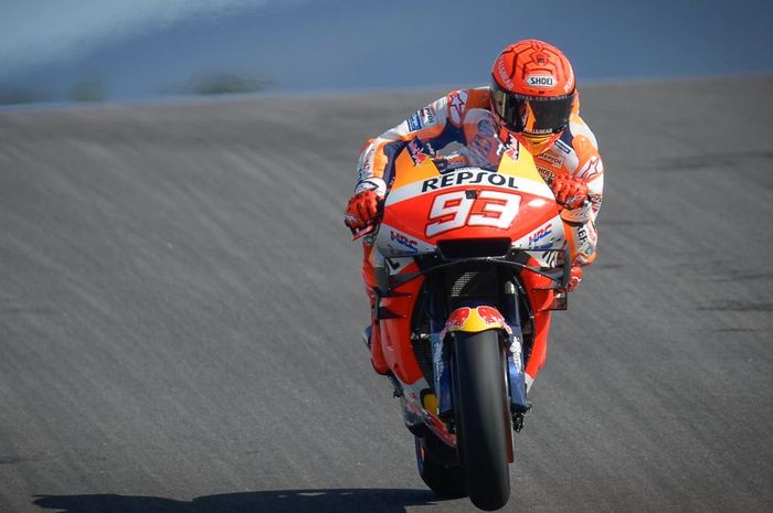 Pembalap Repsol Honda, Marc Marquez, pada hari pertama seri balap MotoGP Portugal di Sirkuit Algarve, Portimao, Jumat (16/4/2021).